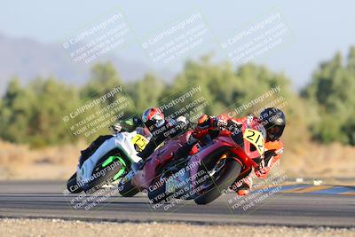 media/Nov-19-2023-CVMA (Sun) [[1f3d1b7ccb]]/Race 17 Amateur Supersport Middleweight/